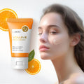Crema Facial Vitamina C — Hidratación y Tono Uniforme con Extracto de Naranja