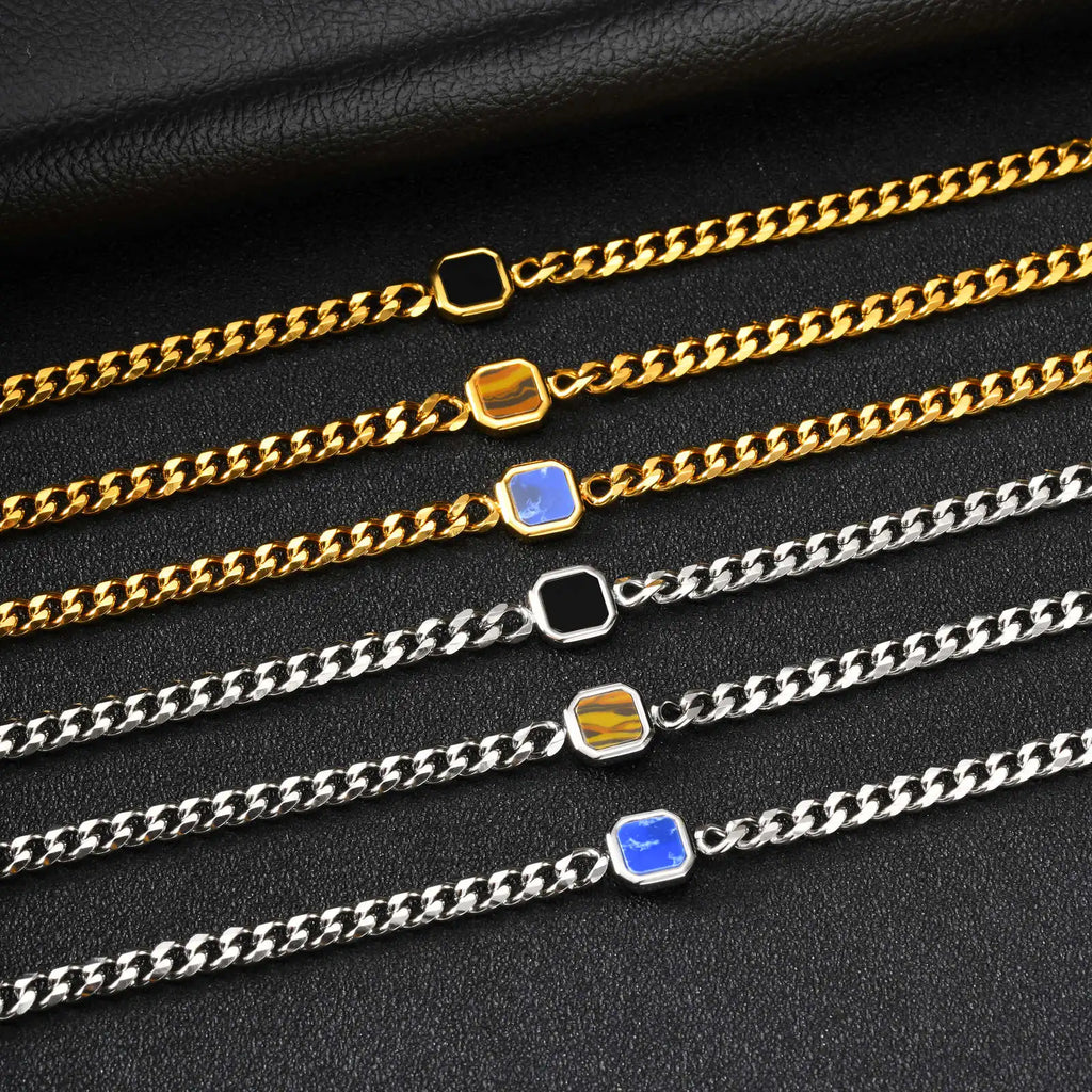Producto de ejemploPulsera de Cadena Cubana con Dije de Piedra Negra — Estilo Urbano para Hombre